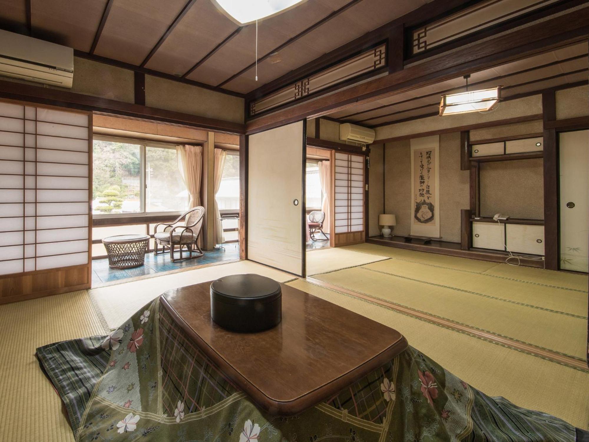 Izumiya Ryokan' Tawarayama Onsen Nagato  Kültér fotó