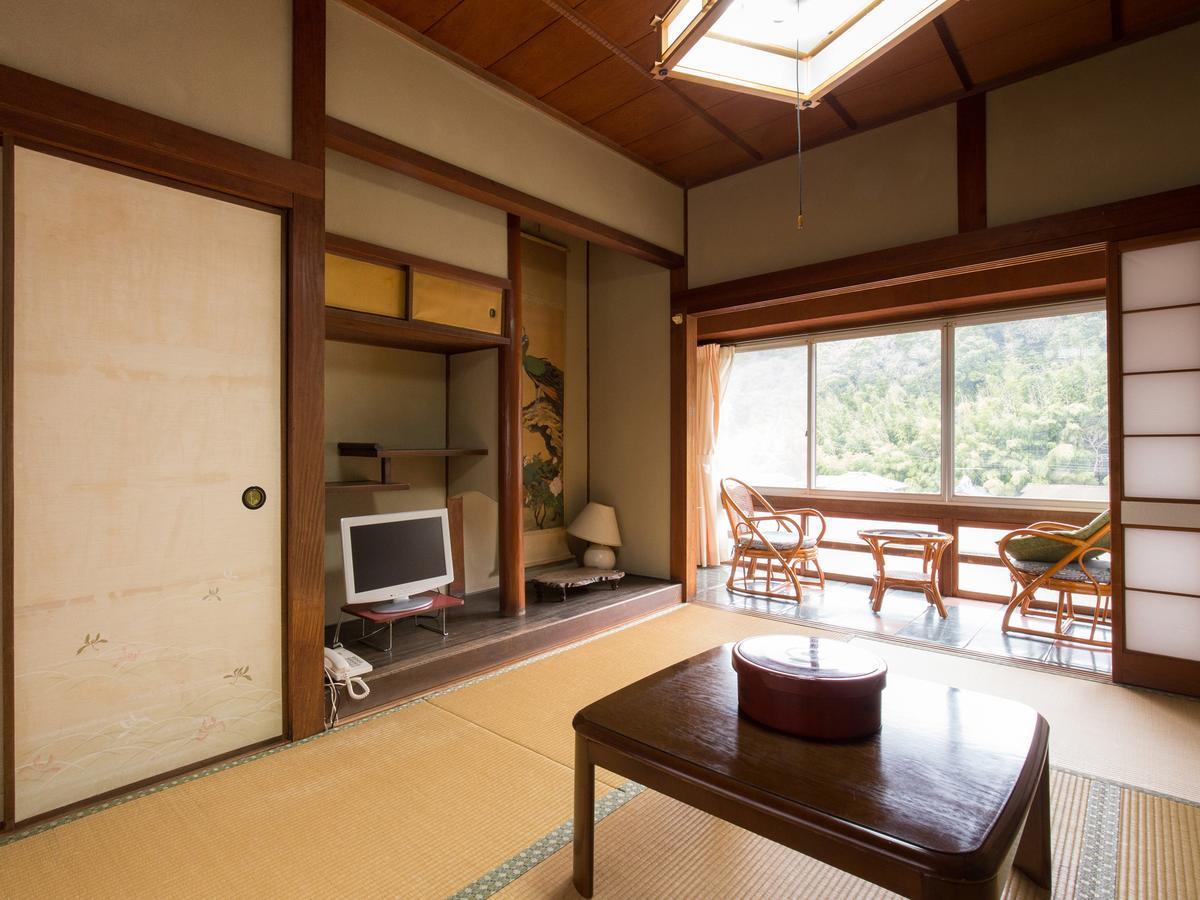 Izumiya Ryokan' Tawarayama Onsen Nagato  Kültér fotó